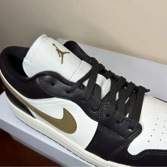 Nike Air Jordan 1 Low Shadow Brown (Size 9M / 10.5W) - Picture 2 of 16